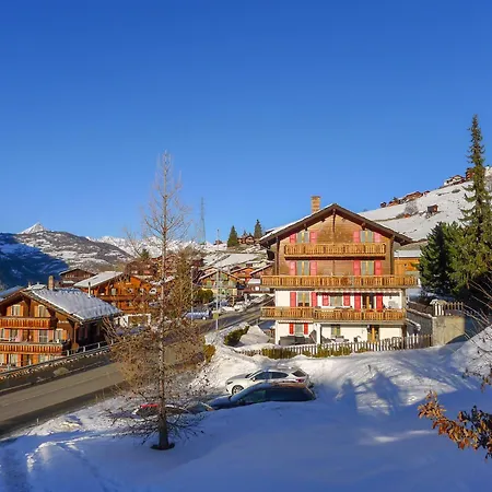 Bergfink Obergeschoss-4 By Interhome *