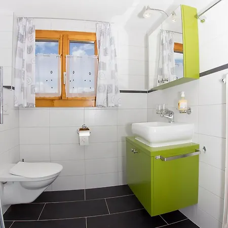 Bergfink Obergeschoss-4 By Interhome Appartement